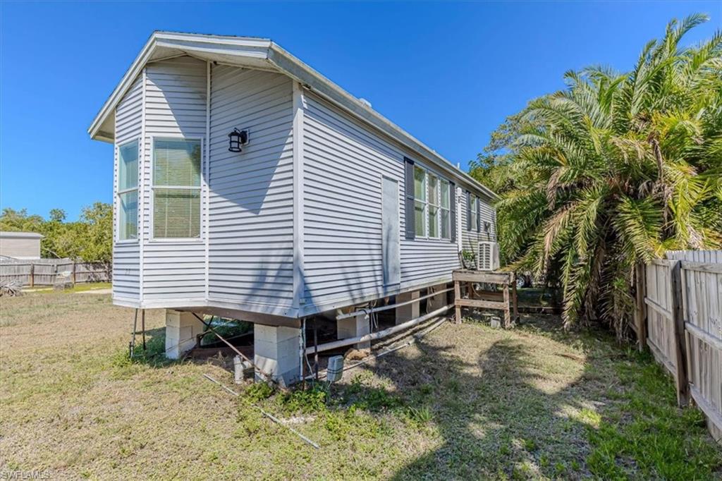 25 & 26 Plantation Dr Property Photo 9
