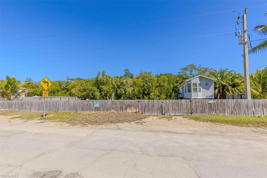 25 & 26 Plantation Dr Property Photo 30