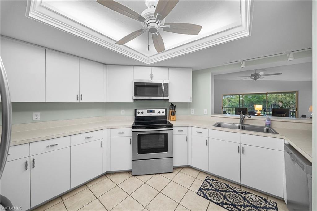 4140 Lake Forest Dr 1221 Property Photo 6