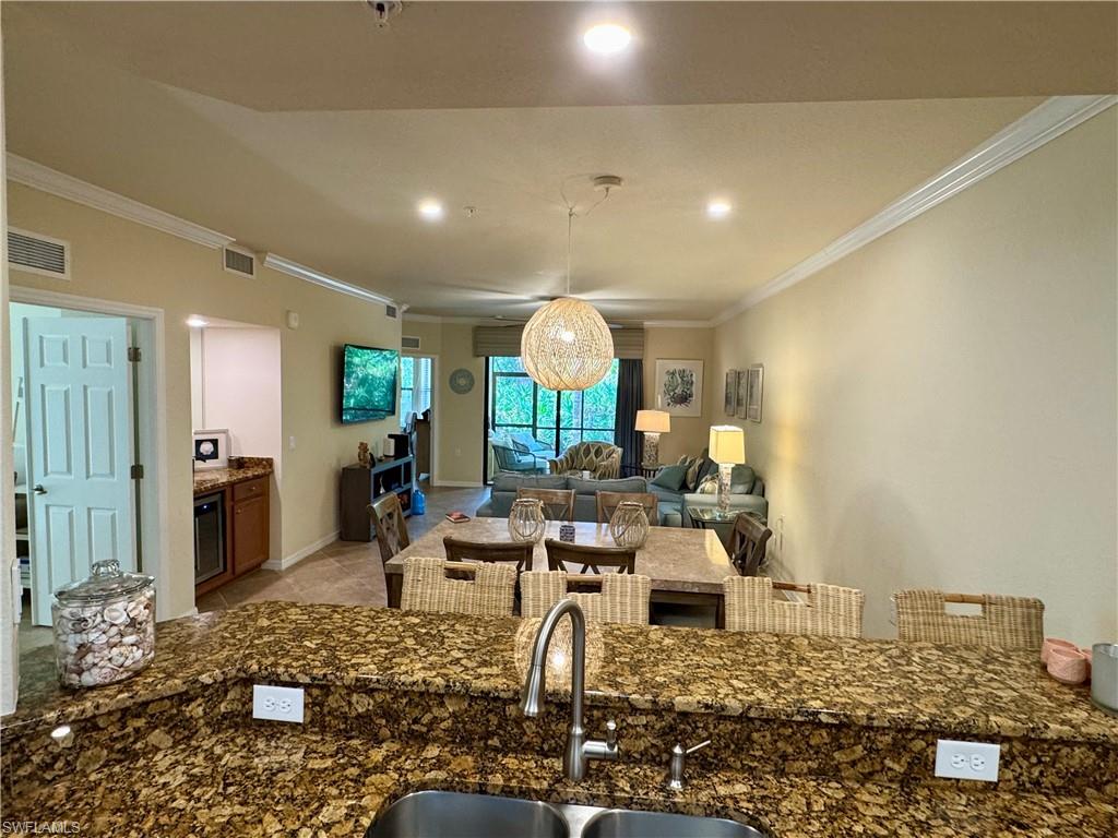 13761 Julias Way 311 Property Photo 13