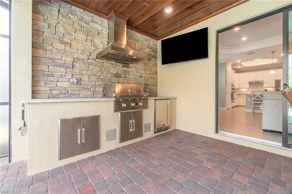 17130 Galway Run Property Photo 24