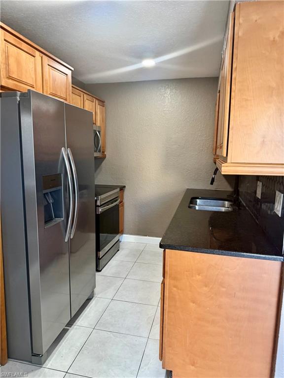 4603 Bayshore Dr F4 Property Photo 4
