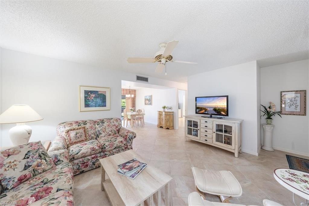 788 Park Shore Dr D30 Property Photo 3