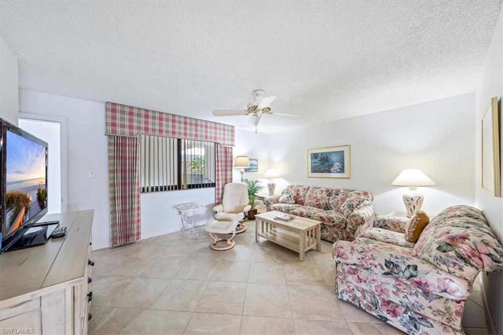 788 Park Shore Dr D30 Property Photo 4