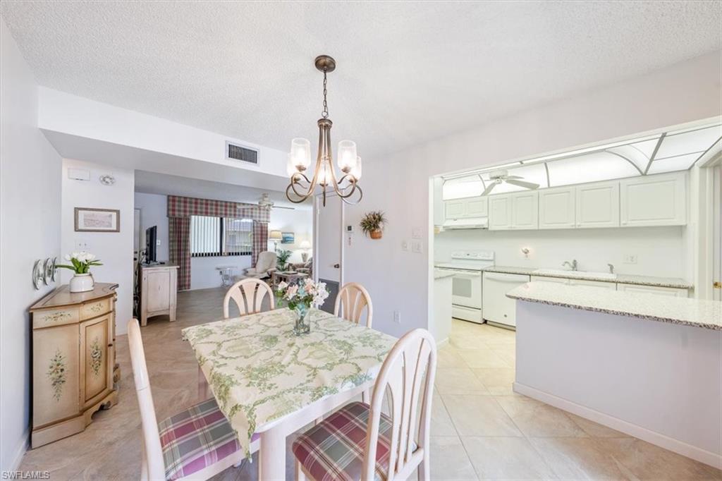 788 Park Shore Dr D30 Property Photo 8