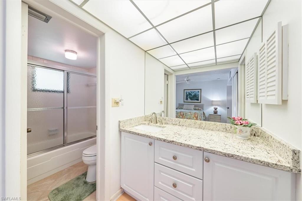 788 Park Shore Dr D30 Property Photo 16