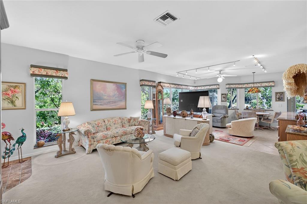 9560 Village View Blvd Property Photo 10