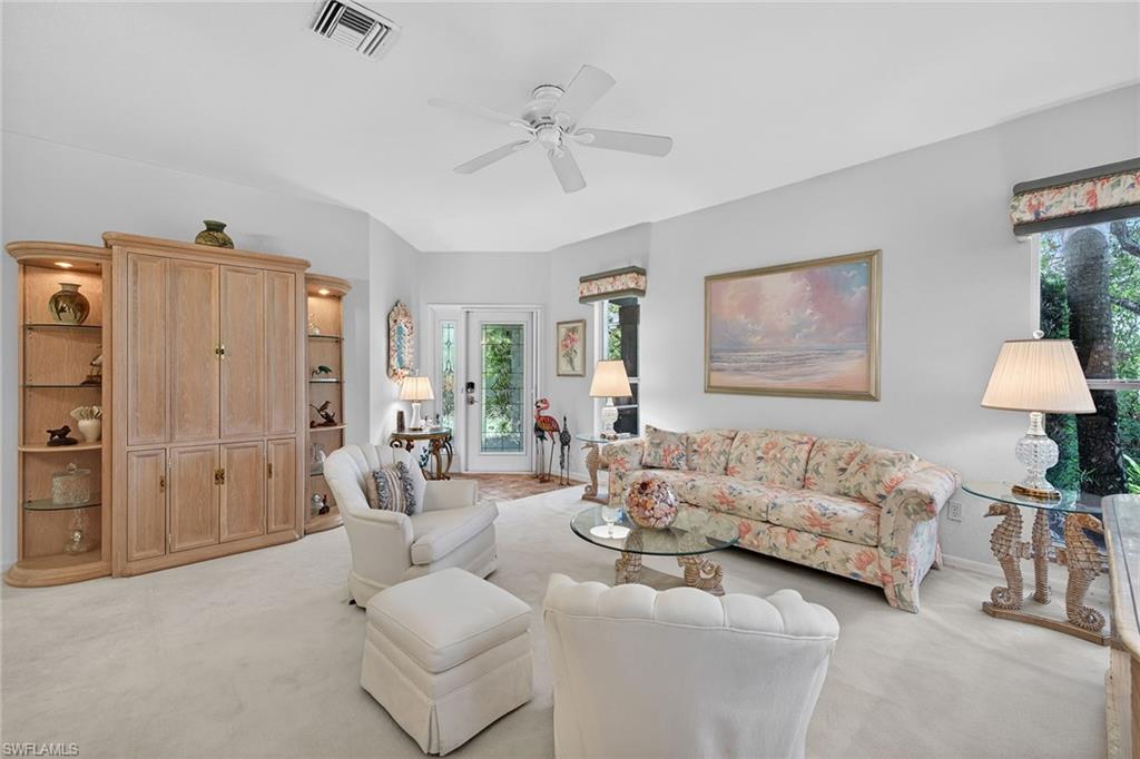9560 Village View Blvd Property Photo 12