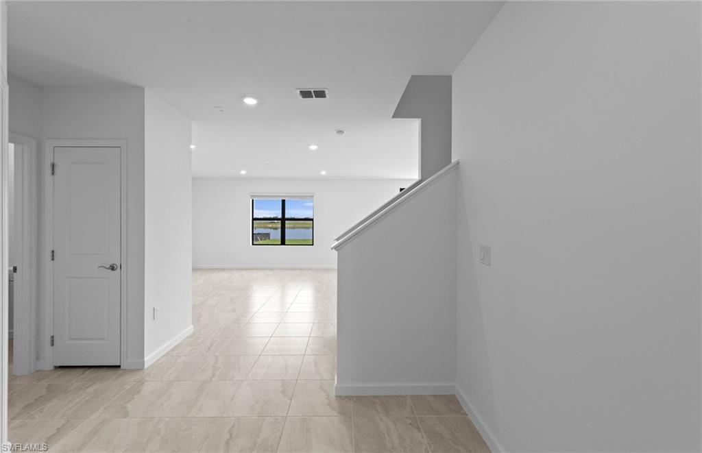 1248 Caloosa Cove Dr Property Photo 9