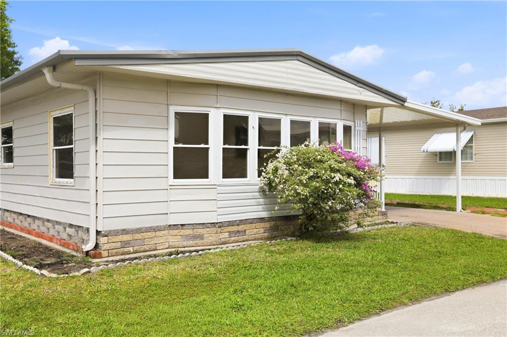 181 Manatee Loop Property Photo 8