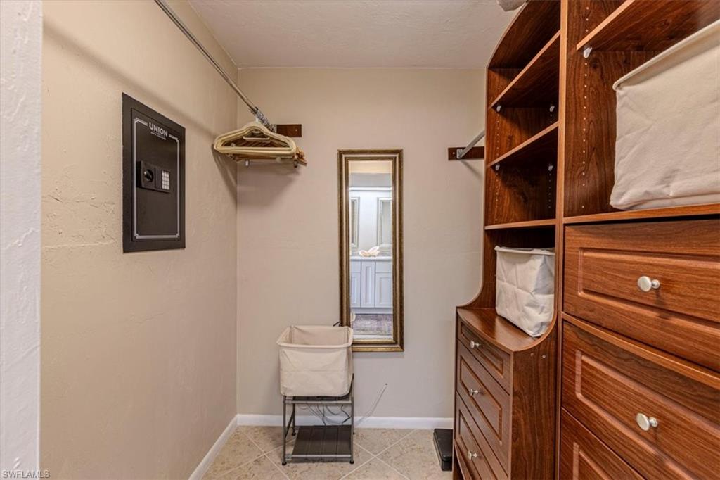 15450 Cedarwood Ln 202 Property Photo 23