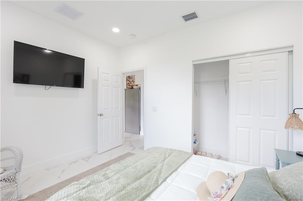 655 Olivo St Property Photo 32