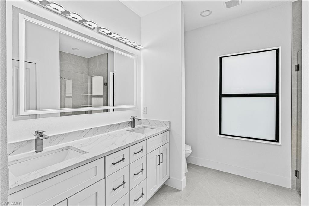 343 Pullman St Property Photo 18