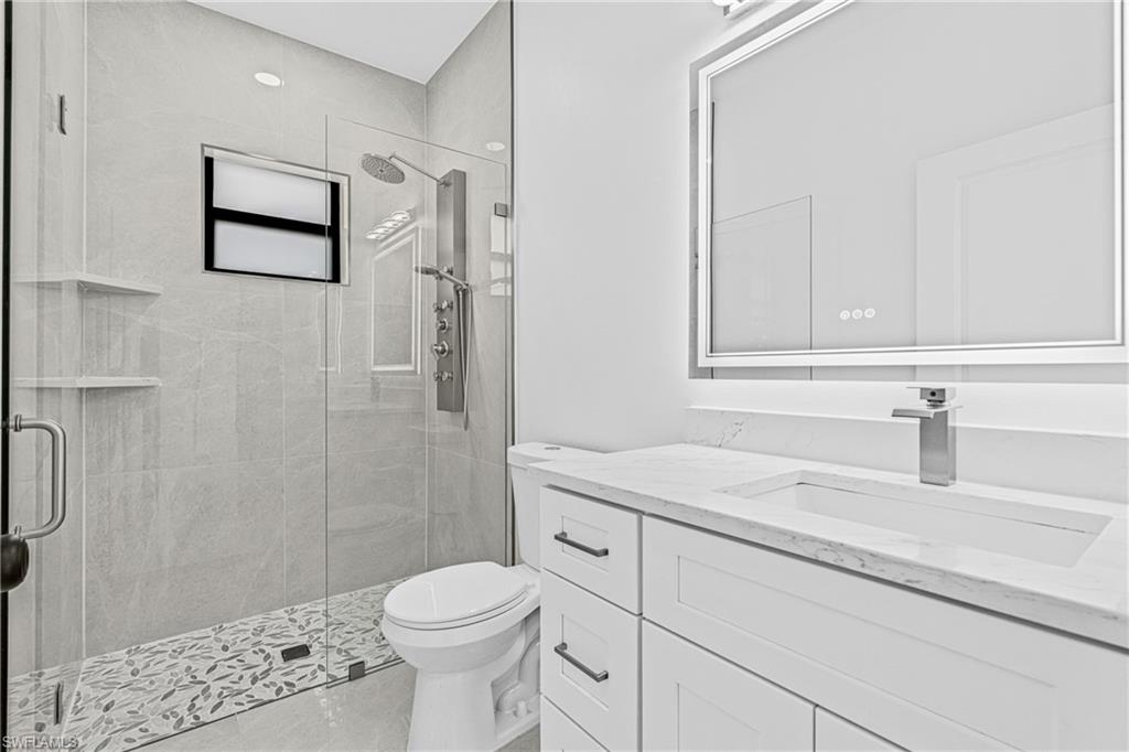 343 Pullman St Property Photo 25