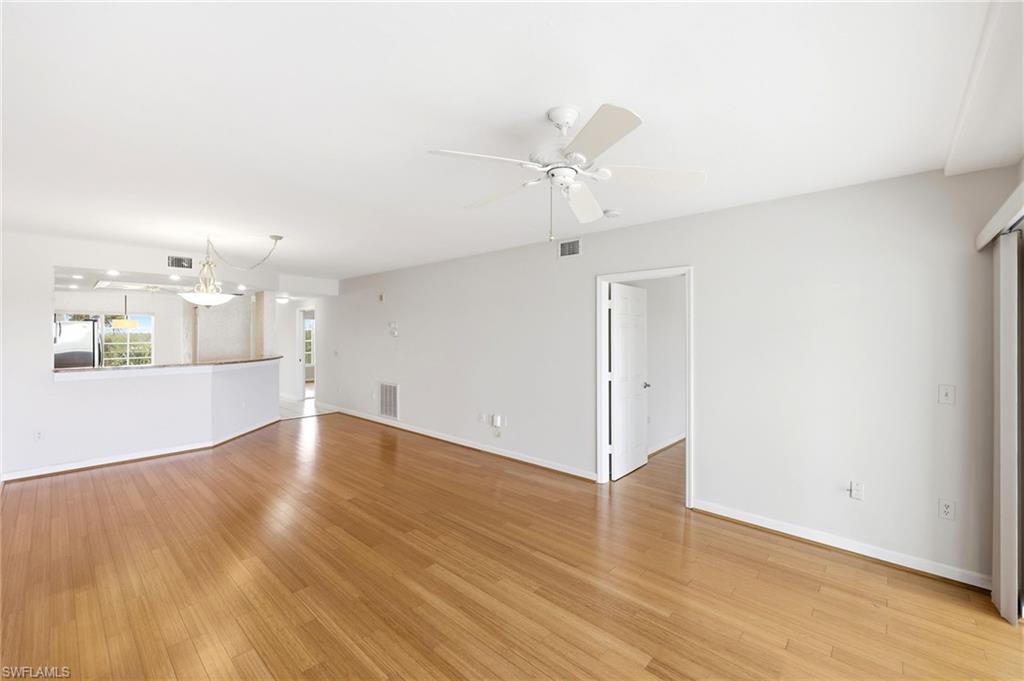 13105 Vanderbilt Dr 407 Property Photo 12