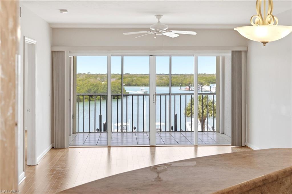 13105 Vanderbilt Dr 407 Property Photo 18
