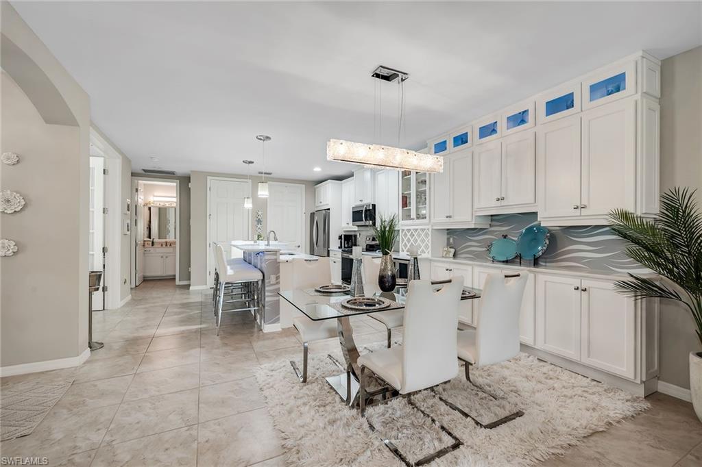 14815 Edgewater Cir Property Photo 8
