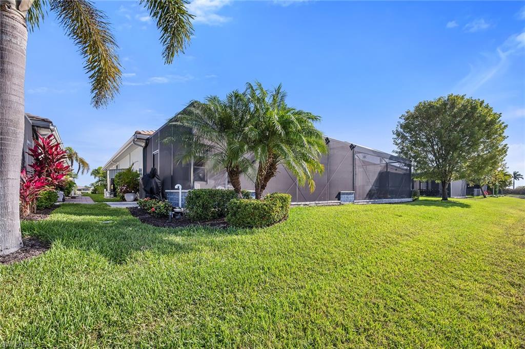 14815 Edgewater Cir Property Photo 26