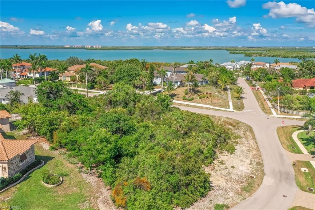 790 Inlet Dr Property Photo 13