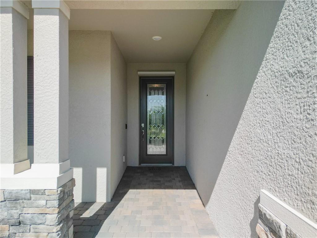 19758 The Place Blvd Property Photo 5