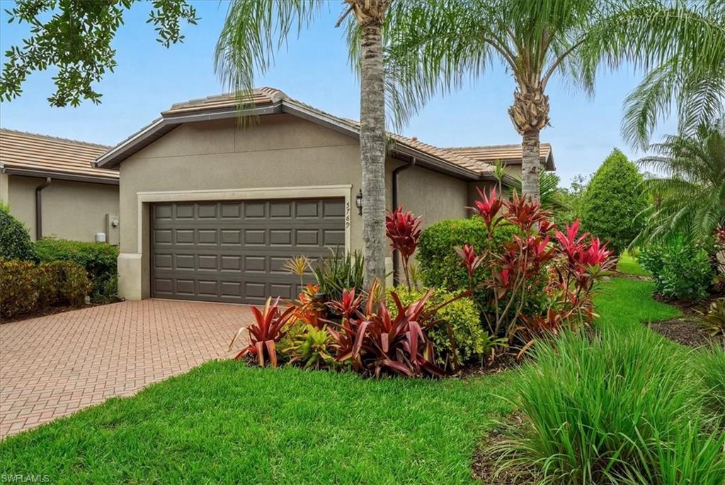 5769 Mayflower Way Property Photo 3