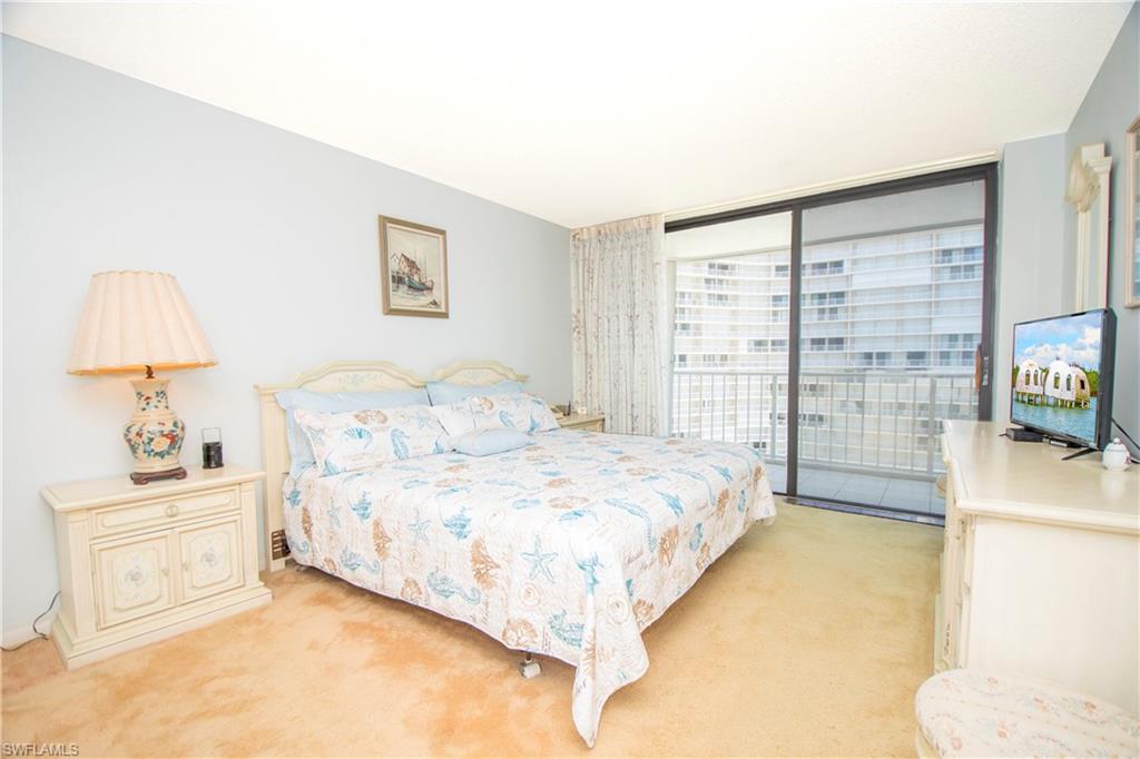 320 Seaview Ct 1011 Property Photo 7