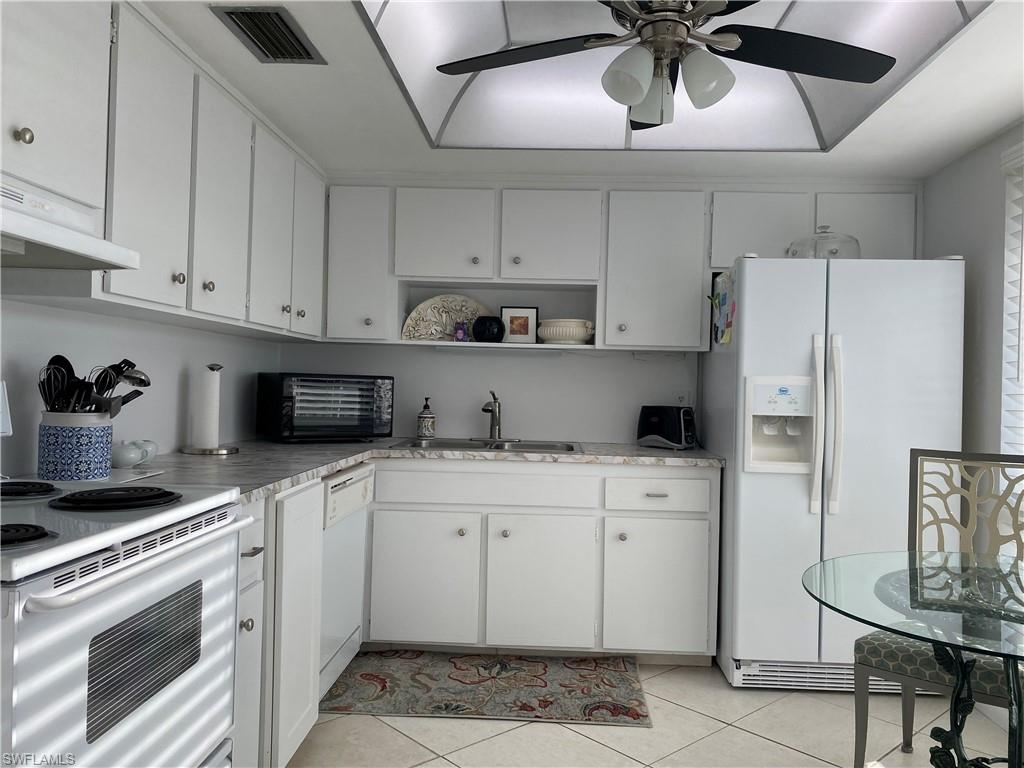 265 Palm Dr 265-2 Property Photo 4