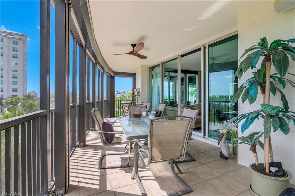 425 Cove Tower Dr 504 Property Photo 10