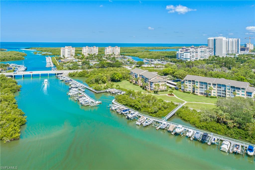 425 Cove Tower Dr 504 Property Photo 34