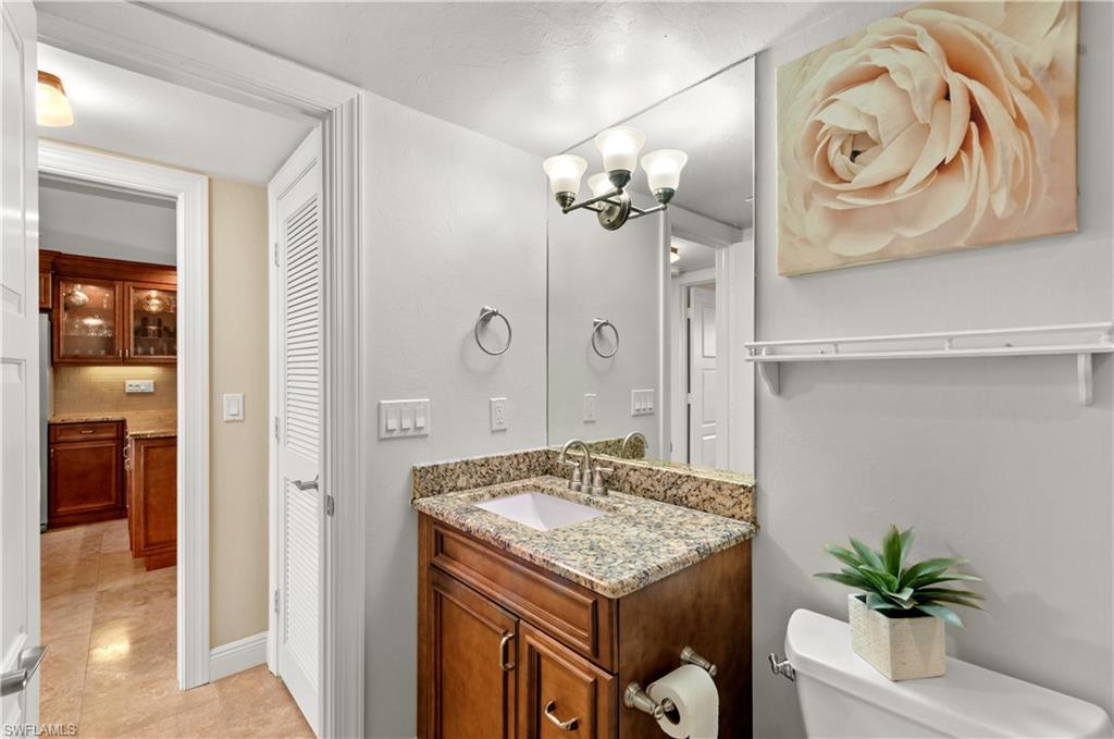 414 Broad Ave S H414 Property Photo 19