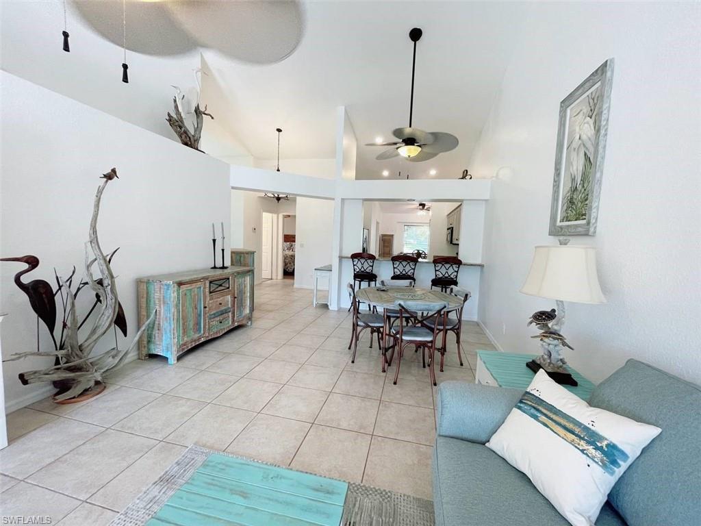 2037 Crown Pointe Blvd Property Photo 4