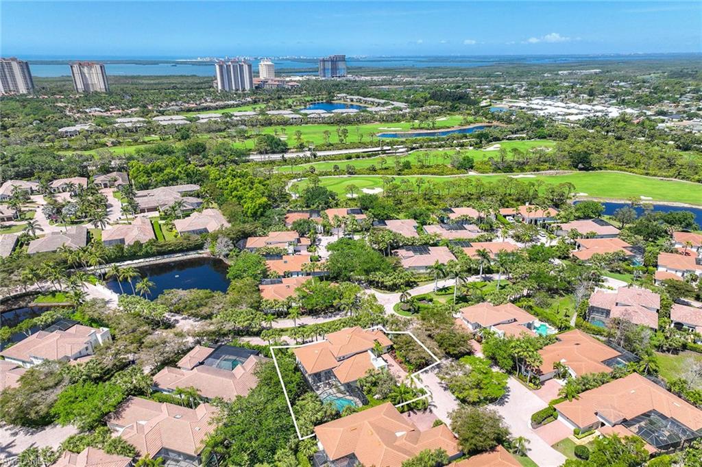 4661 Via Ravenna Property Photo 2