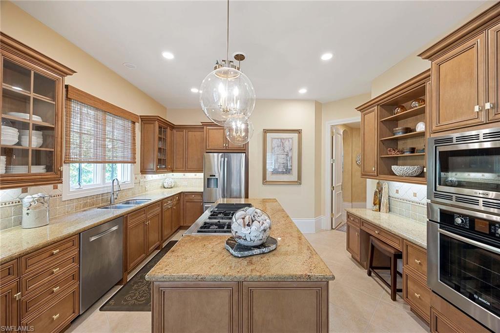 4661 Via Ravenna Property Photo 14