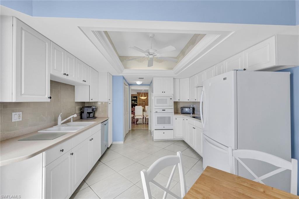 220 Collier Blvd Ph-c Property Photo 9