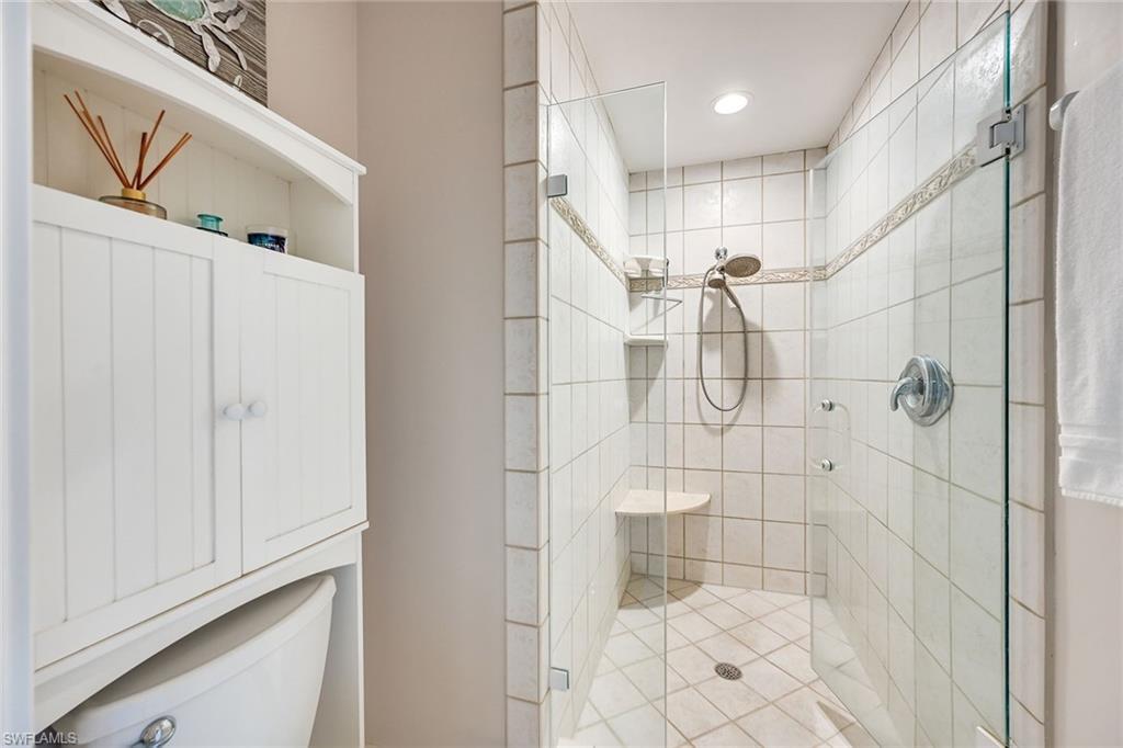 4530 Gulf Shore Blvd N 2-122 Property Photo 26