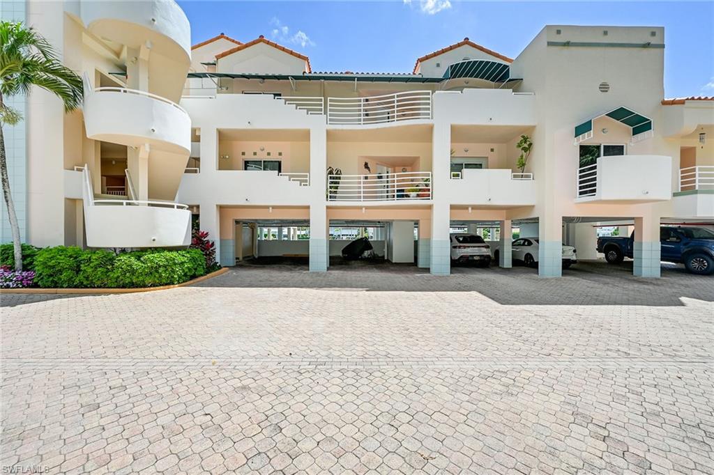 4530 Gulf Shore Blvd N 2-122 Property Photo 43