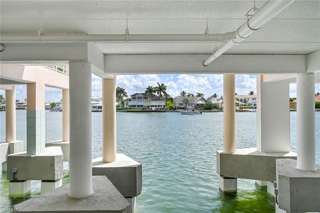 4530 Gulf Shore Blvd N 2-122 Property Photo 44