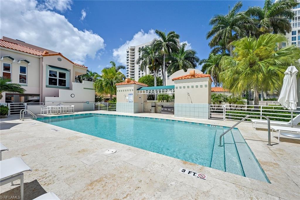 4530 Gulf Shore Blvd N 2-122 Property Photo 47