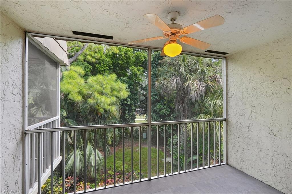 499 Forest Lakes Blvd 305 Property Photo 28