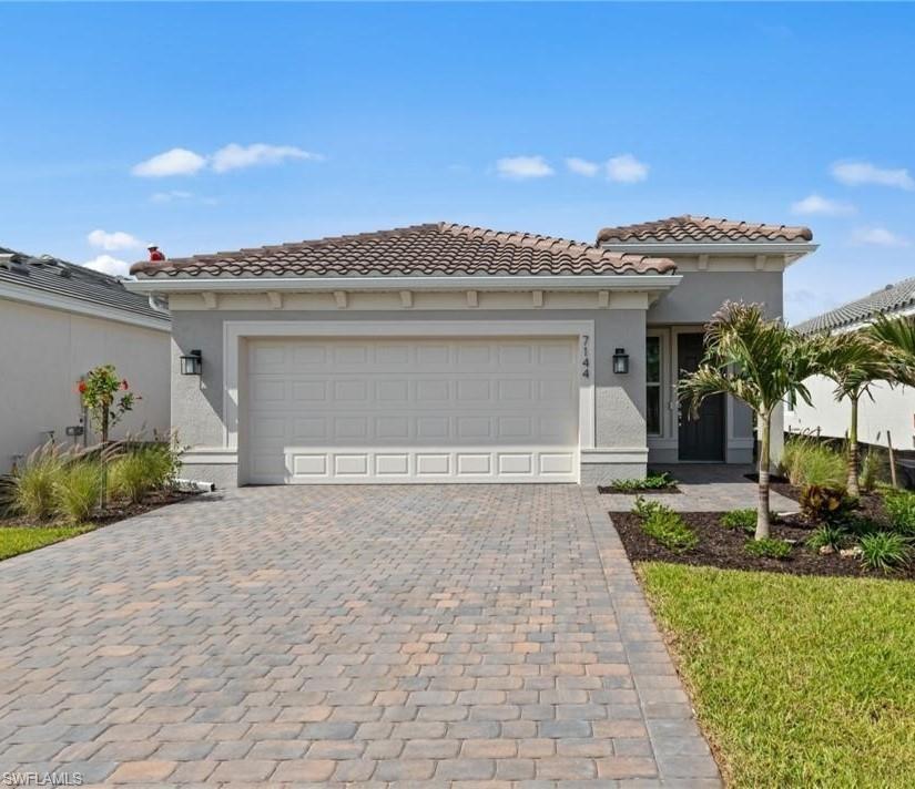 7144 Chapel Creek Ln Property Photo 1