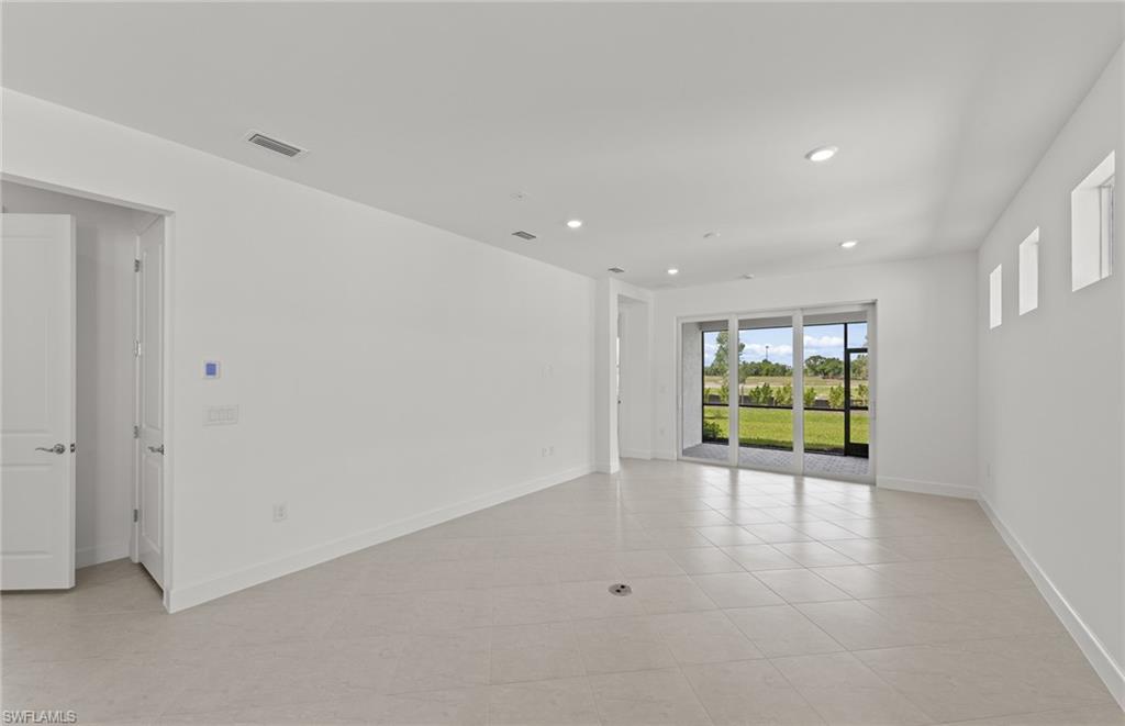 7144 Chapel Creek Ln Property Photo 17