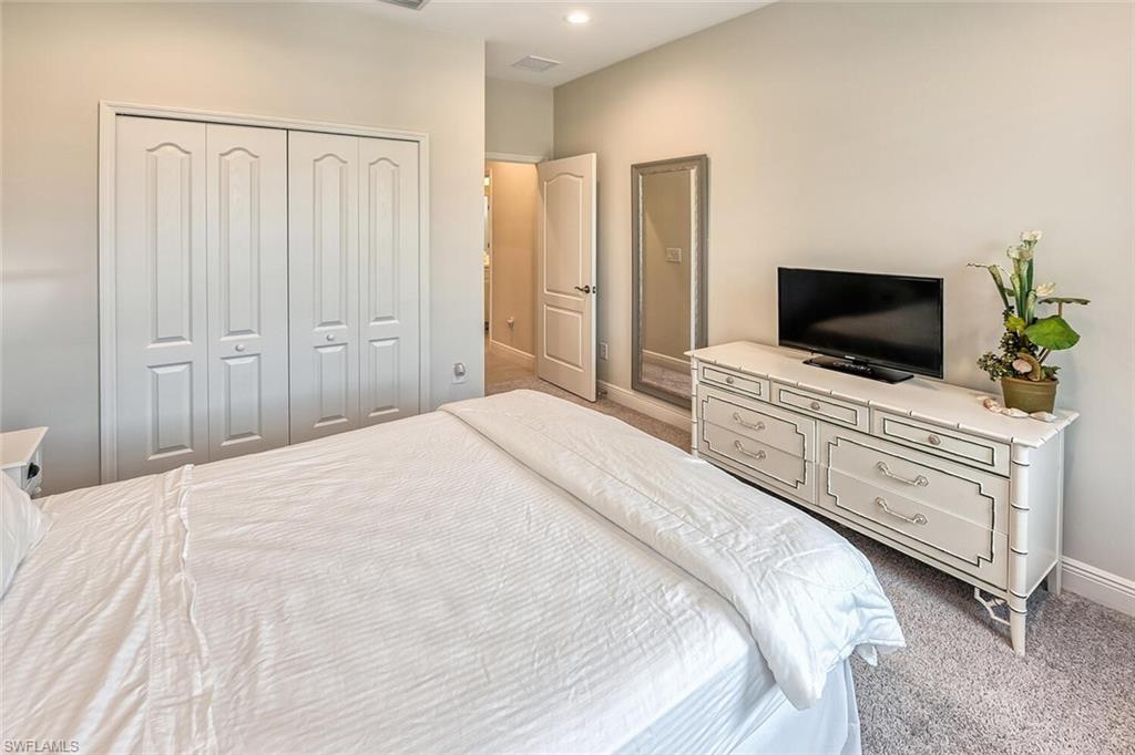 6954 Avalon Cir 707 Property Photo 17
