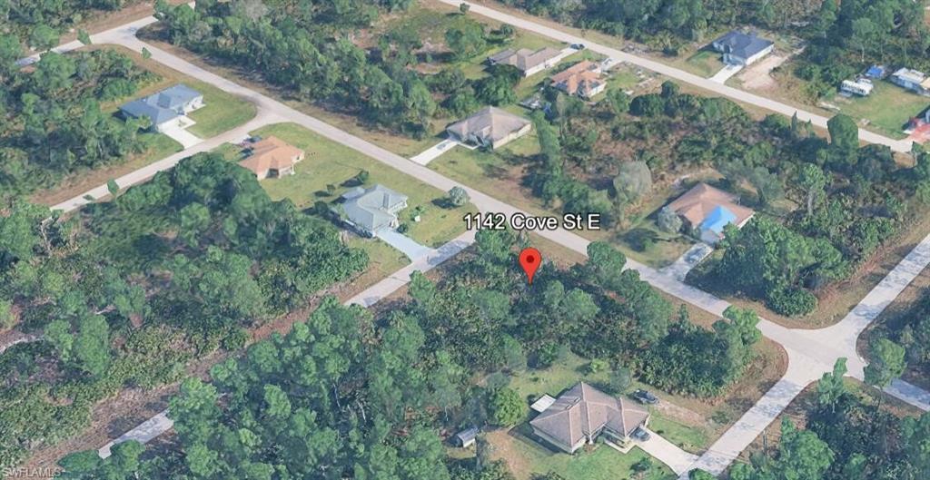 1142 Cove ST E Property Photo 1