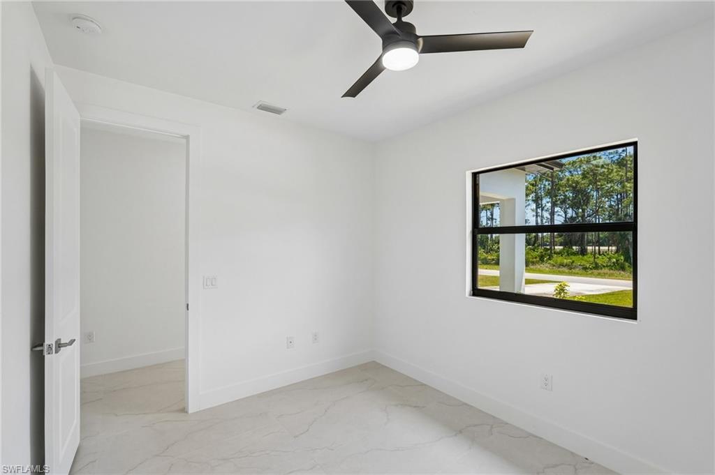 845-847 Meadow Rd Property Photo 18