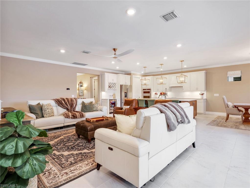 6597 Legacy Way Property Photo 13