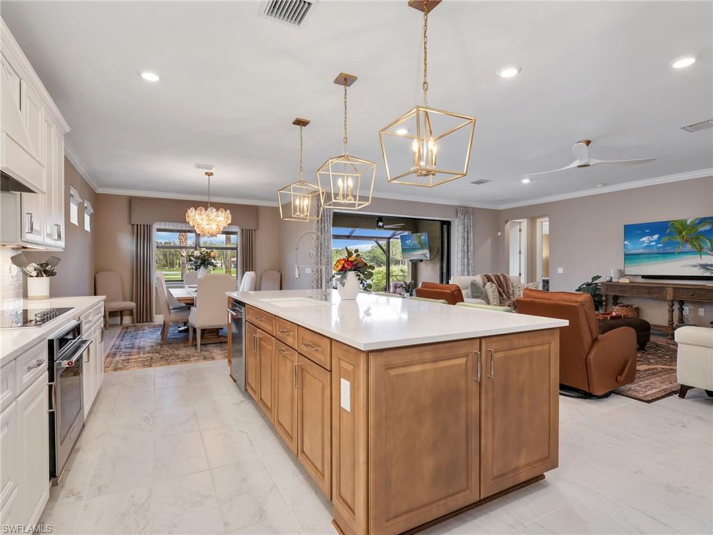 6597 Legacy Way Property Photo 16