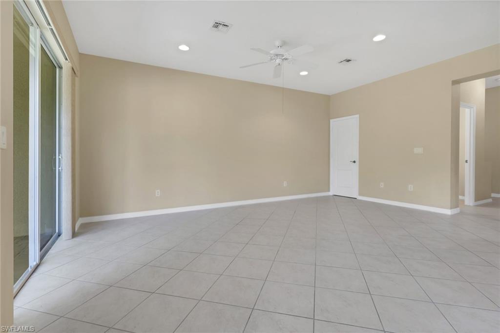10260 Olivewood Way 58 Property Photo 8