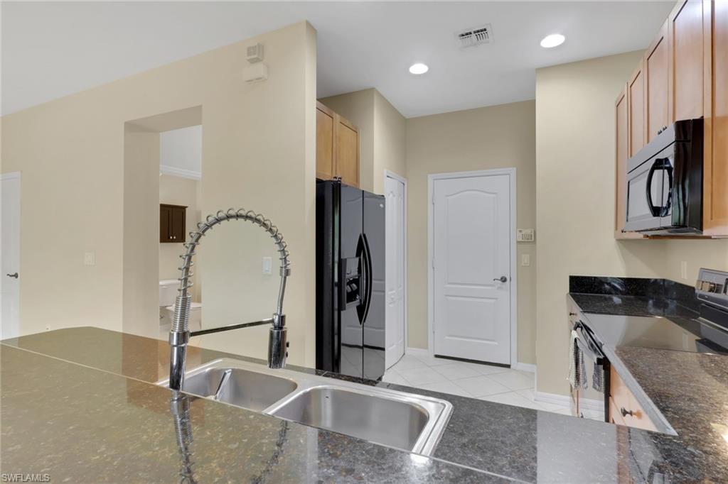 10260 Olivewood Way 58 Property Photo 10