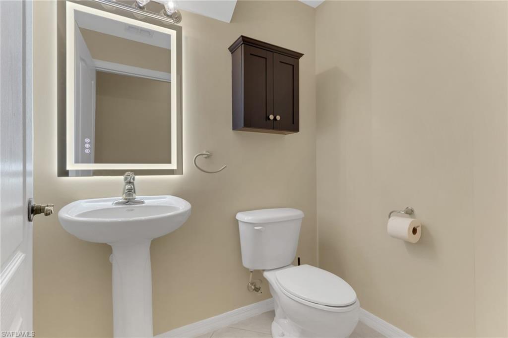 10260 Olivewood Way 58 Property Photo 14