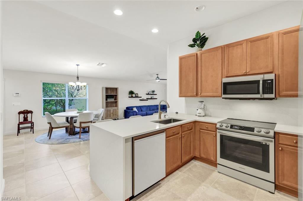 28729 Xenon Way Property Photo 8